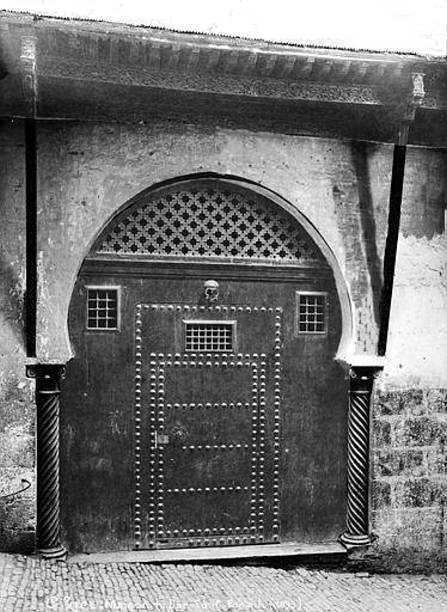 Alger, Palais Dar Es Souf, porte rue de l'Intendance 