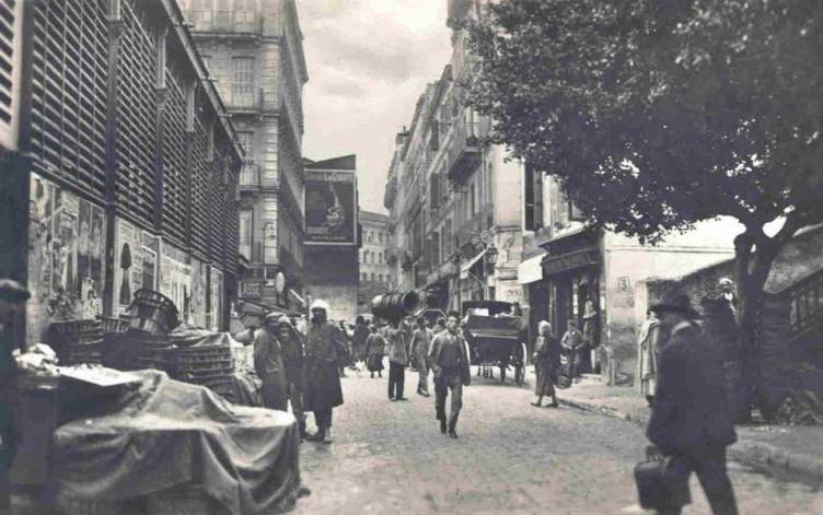 Le marche de la Lyre 