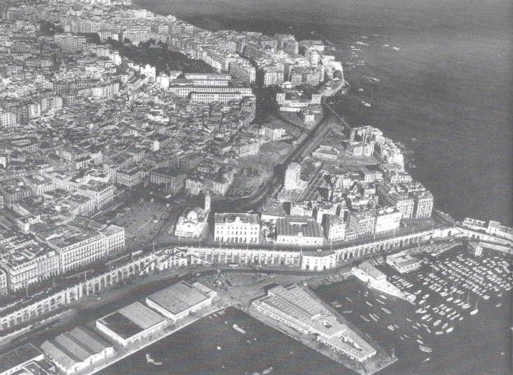 Quartiers de la Marine 
vers 1952