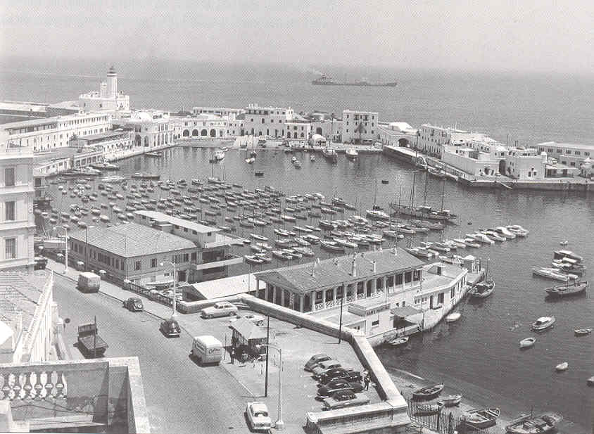  vue gnrale de  la Darse