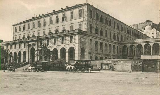 Alger Le Lyc�e Bugeaud en 1900.