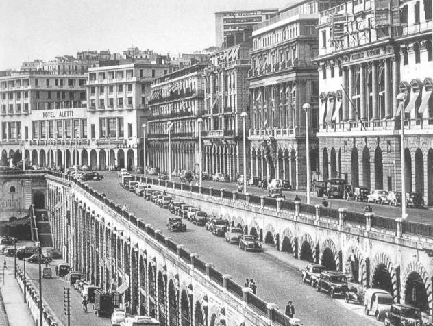 le boulevard Carnot,la rampe Magenta, Alger. 