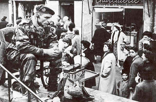Les Paras dans la casbah 