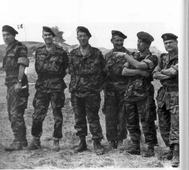 Alger Massu et ses colonels 