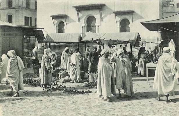 Rue Randon, petit marche arabe.