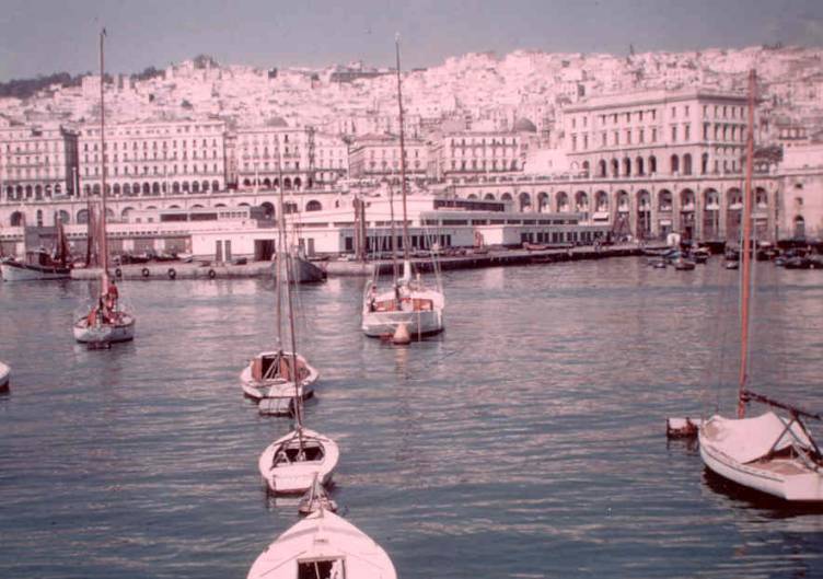 la Casbah d'Alger vue de la Darse