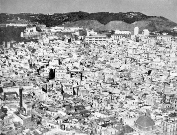 Vue a�rienne  de la Casbah