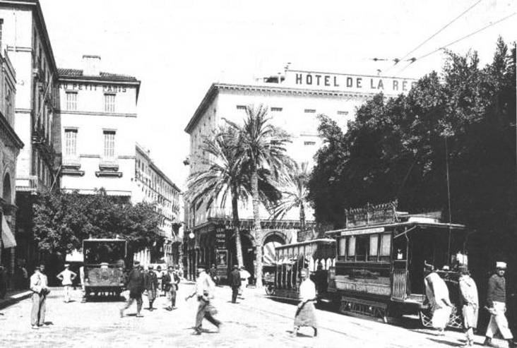 Le d�but de la rue Bab-El-Oued 