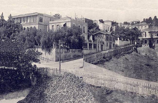 Le boulevard Bon Accueil en 1900 