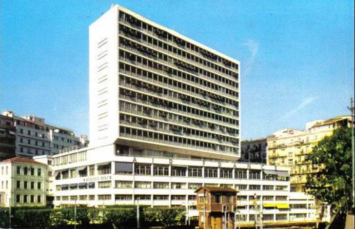 le Mauretania c�t� pile