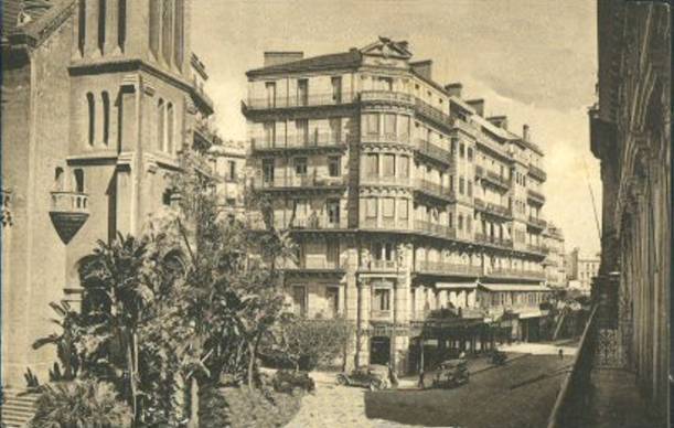 Eglise Saint Augustin et la rue Turgot en 1954 