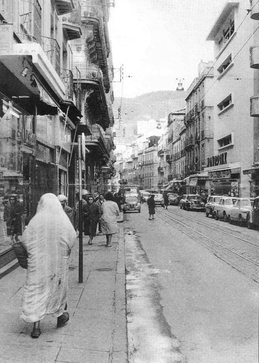 Avenue de la Bouzar�ah  