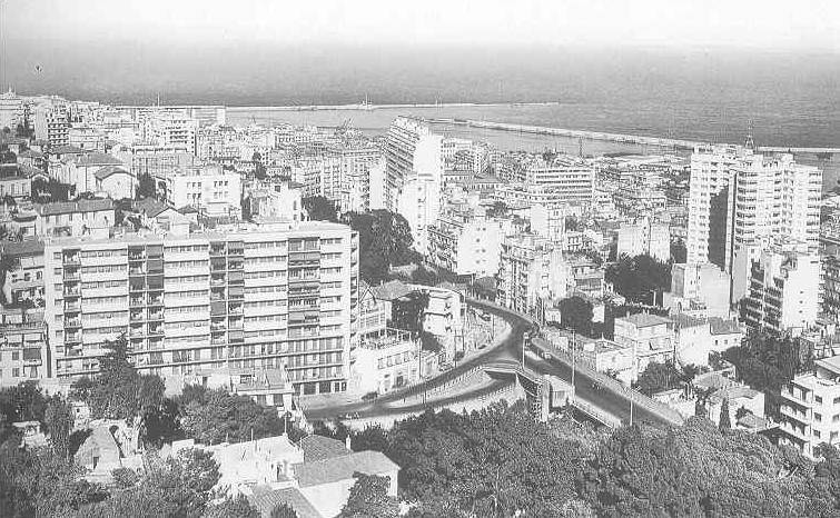 La Robertsau le pont-immeuble Burdeau 