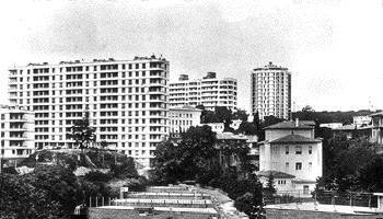 Le Lyc�e de la Redoute 