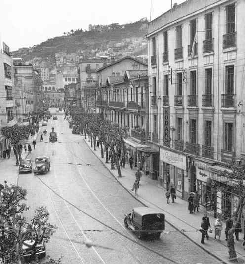 La rue de Lyon en 1956 