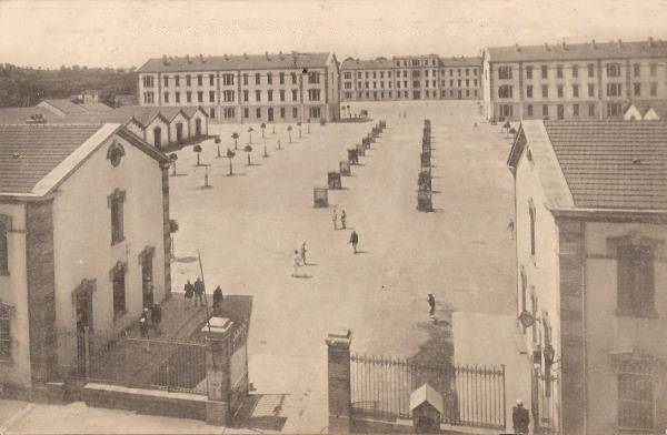 Hussein dey les nouvelles casernes 