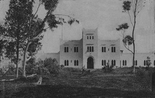 Maison Carr�e Les Nouvelles Prisons. 