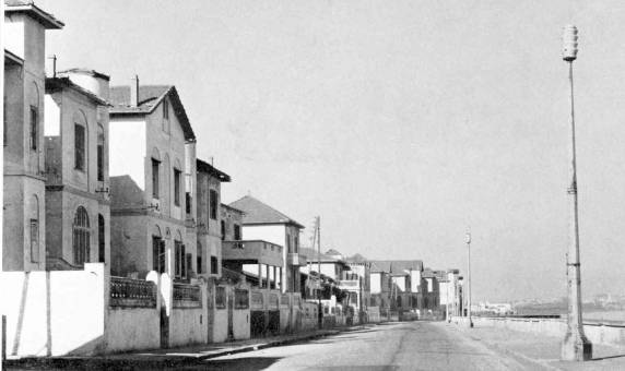 Fort de l'eau le bord de mer 