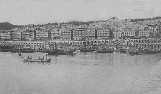 Le front de mer   Alger. 