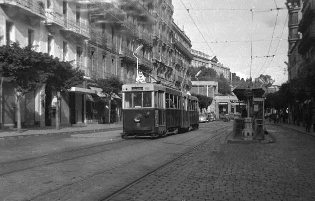 le tramways, rue Michelet 
