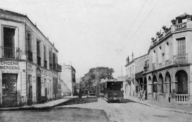 Le ruisseau la rue principale Alger.