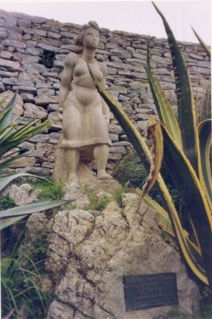 monument aux �migr�s �le de Minorque 