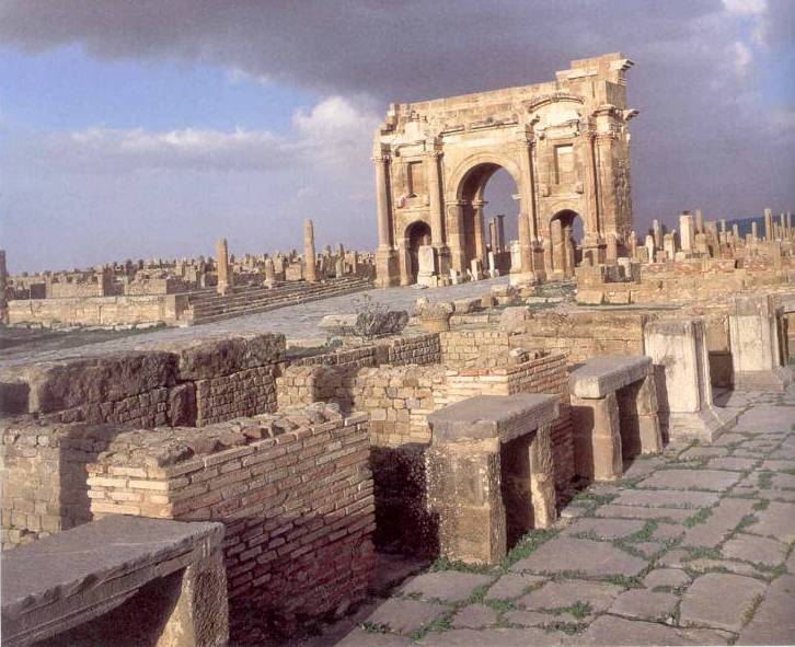 Timgad  -  cit�e romaine  